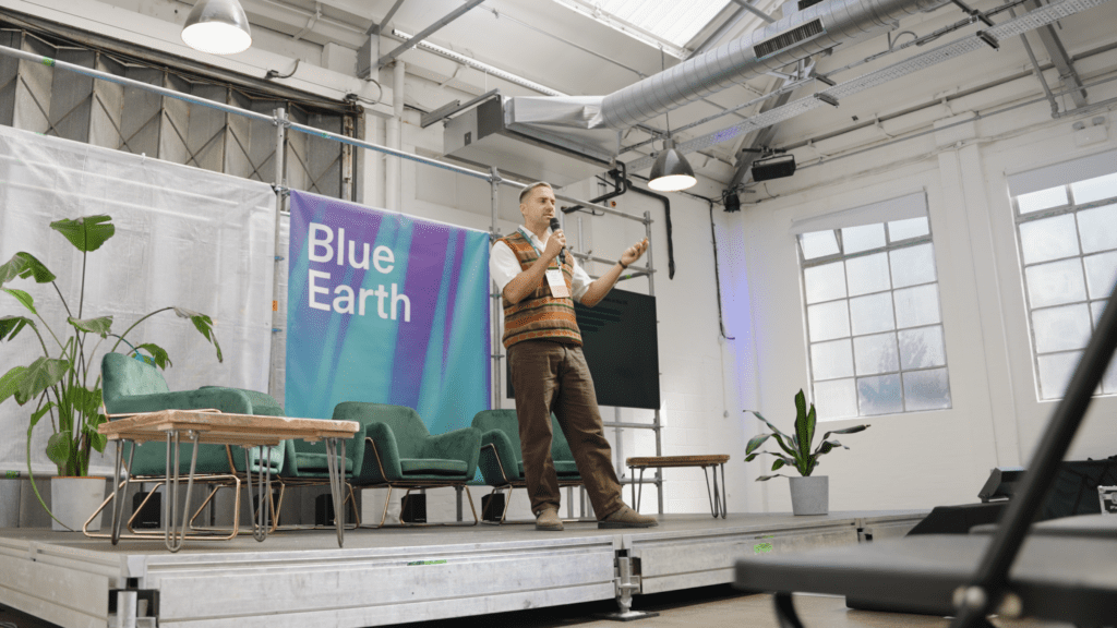 Blue Earth key speaker